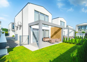 Całoroczny Apartament Dwupoziomowy SUPERIOR z ogródkiem, max 7 os